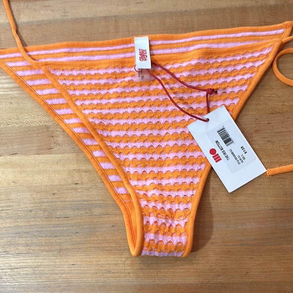 Brand new solid& striped bikini - Picture 3 of 7